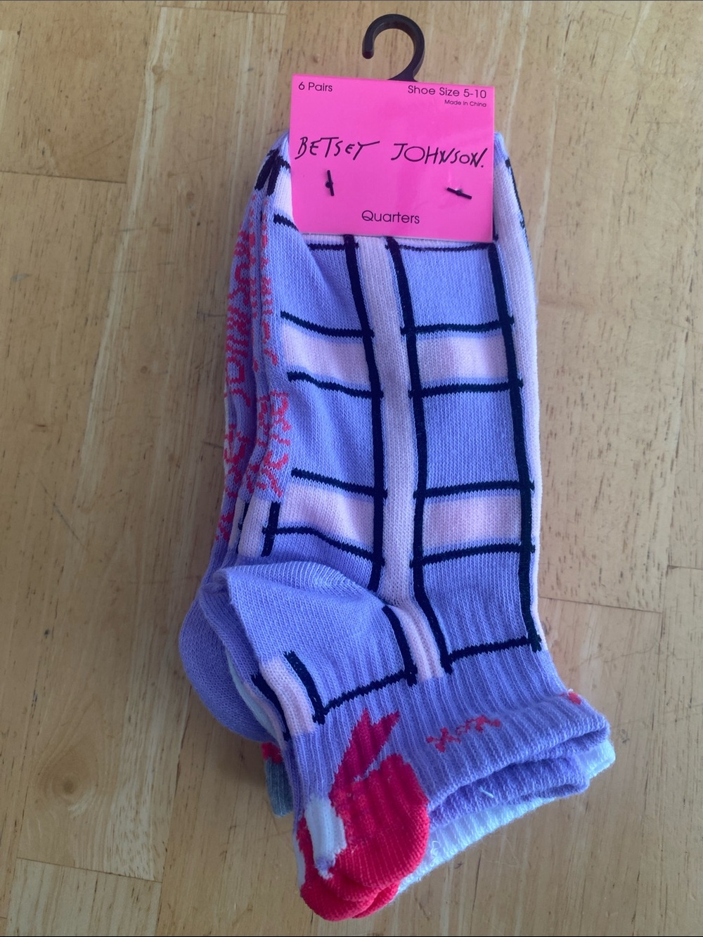 Betsey Johnson set of 6 quarter socks solids and patterns shoe size 5-10 NWT